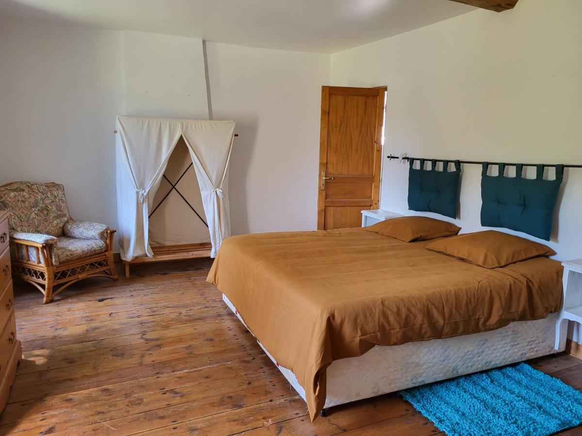Domaine De La Sarrotte Bed & Breakfast Saugon Luaran gambar