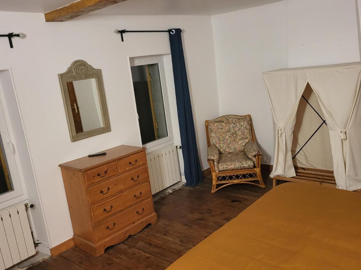 Domaine De La Sarrotte Bed & Breakfast Saugon Luaran gambar
