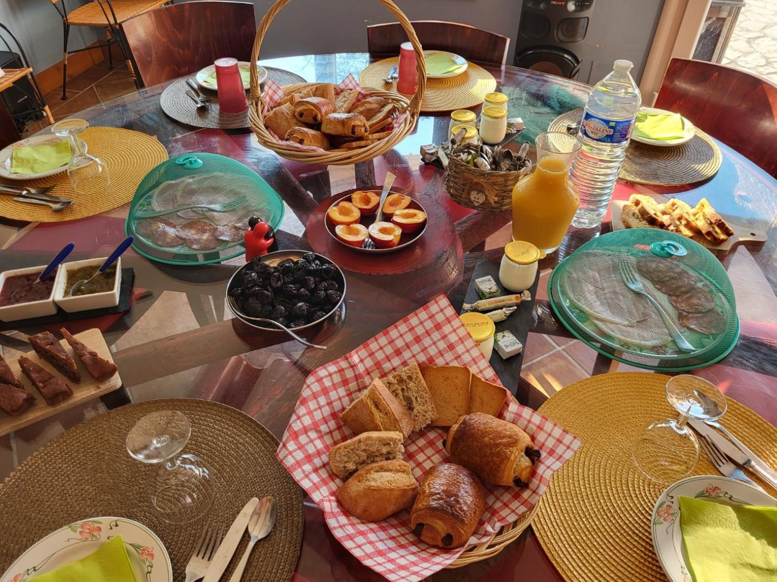 Domaine De La Sarrotte Bed & Breakfast Saugon Luaran gambar